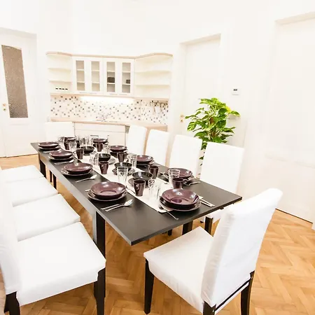 Florentinum Old Town Apartment